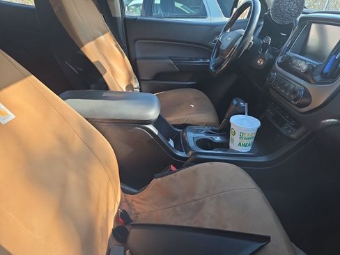 Used 2016 Chevrolet Colorado Z71 image 9