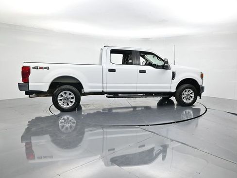 Used 2022 Ford F250 XLT image 2