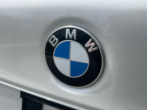 Used 2023 BMW 530i xDrive w/ Premium Package AWD/4WD image 41