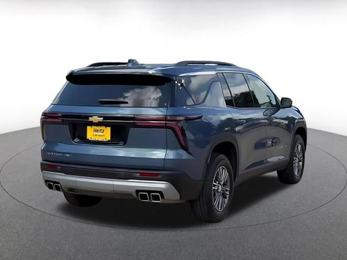Used 2025 Chevrolet Traverse LT AWD/4WD image 15