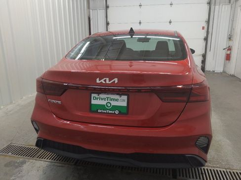 Used 2024 Kia Forte LXS FWD image 7
