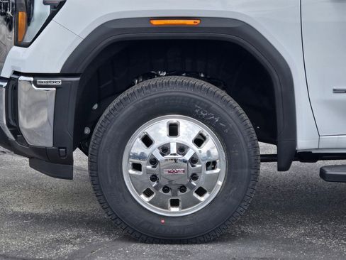 New 2026 GMC Sierra 3500 SLE w/ SLE Value Package AWD/4WD image 30