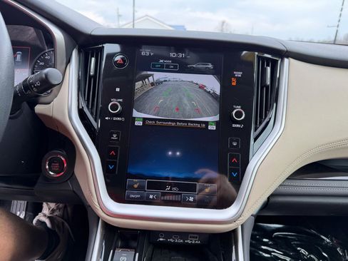 Used 2023 Subaru Outback Limited image 30