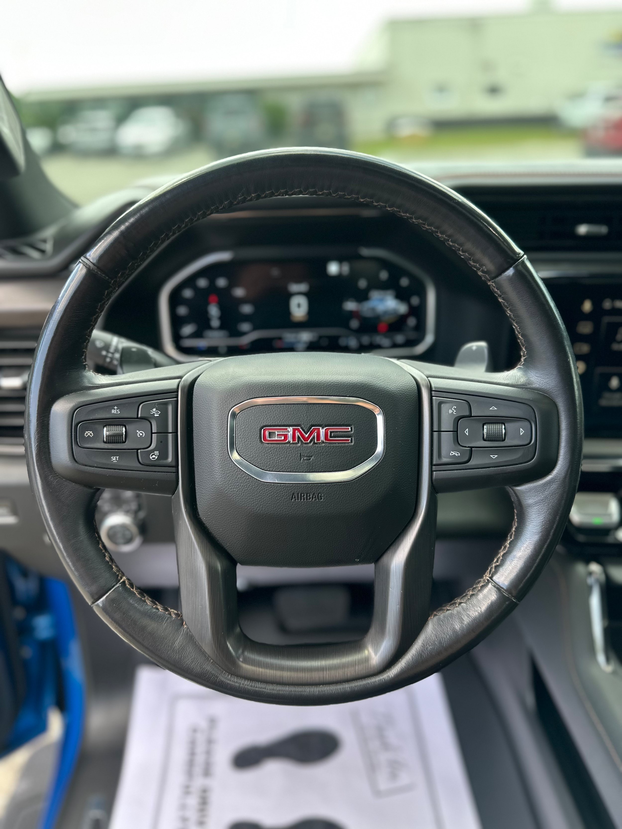 Used 2023 GMC Sierra 1500 AT4 w/ AT4 Premium Package AWD/4WD image 16