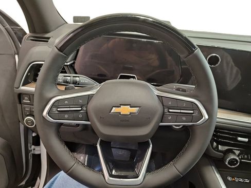 New 2026 Chevrolet Suburban High Country image 12