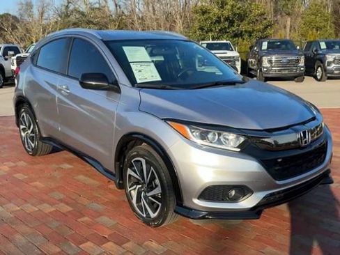 Used 2019 Honda HR-V Sport image 5