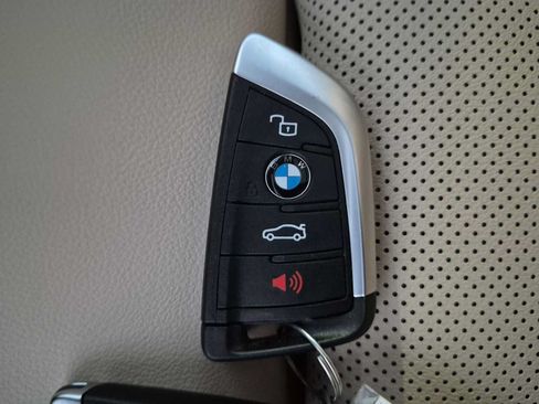 Used 2022 BMW X3 xDrive30i w/ Convenience Package AWD/4WD image 37