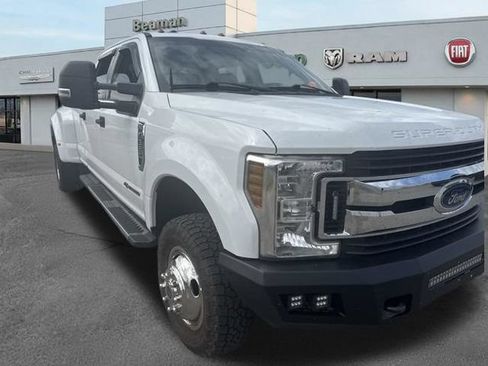 Used 2019 Ford F350 XLT AWD/4WD image 9