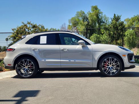 Certified 2023 Porsche Macan S AWD/4WD image 8