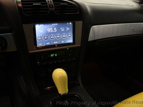 Used 2002 Ford Thunderbird image 23