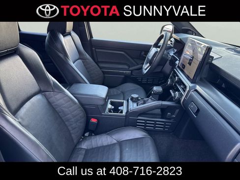 Certified 2025 Toyota 4Runner TRD Off-Road Premium image 21