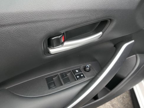 Used 2024 Toyota Corolla SE FWD image 15