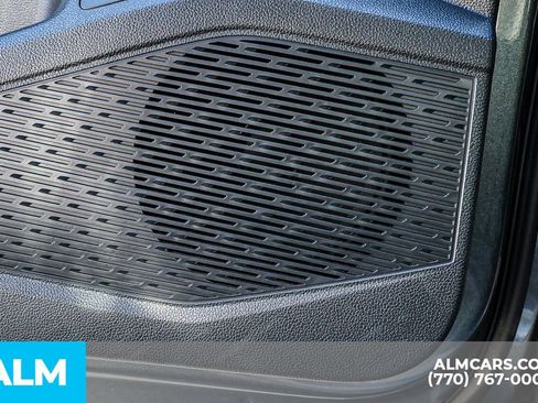 Used 2024 Volkswagen Jetta SE image 49