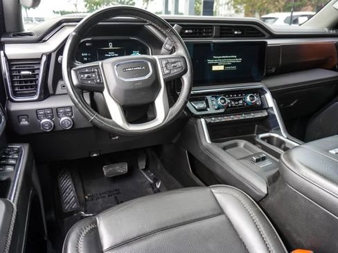 Used 2024 GMC Sierra 3500 Denali AWD/4WD image 13