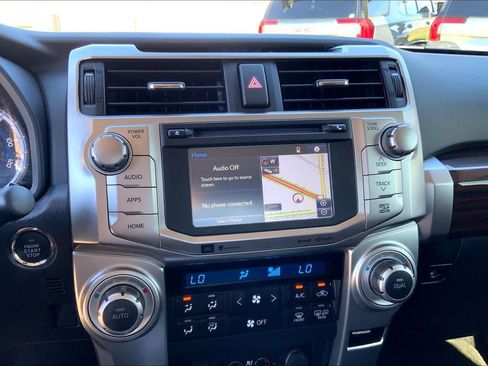 Used 2018 Toyota 4Runner Limited AWD/4WD image 31