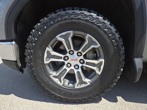 Used 2023 GMC Sierra 1500 SLT w/ SLT Convenience Package AWD/4WD image 7