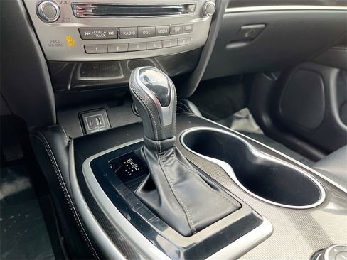 Used 2019 INFINITI QX60 Pure image 16