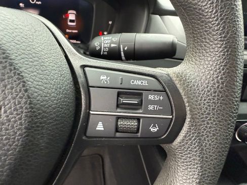 Used 2023 Honda Accord EX image 24