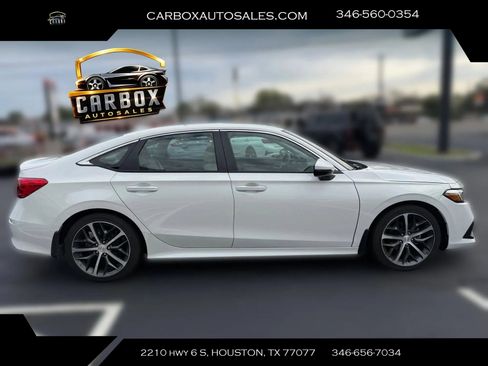 Used 2024 Honda Civic Touring image 6