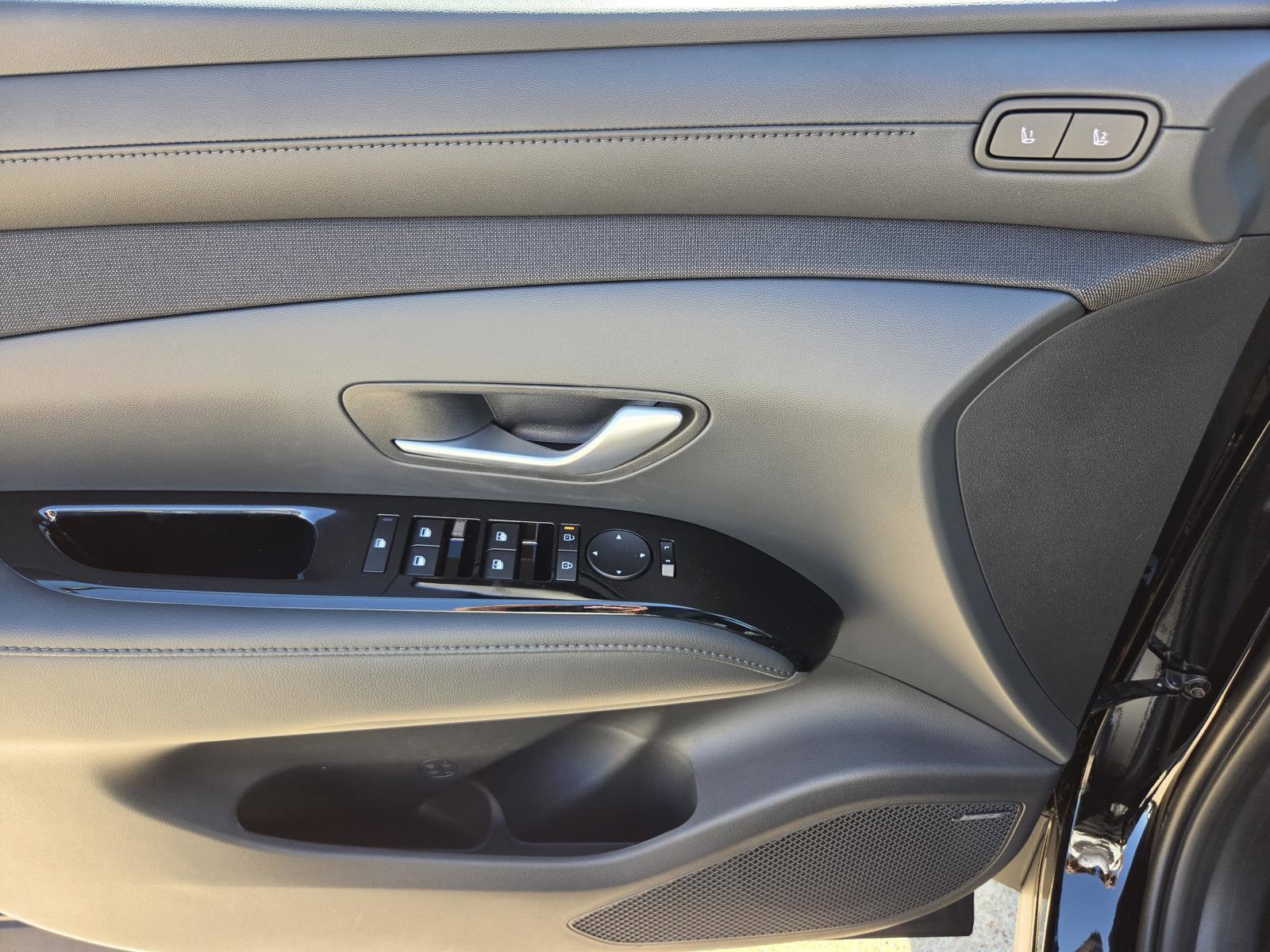 New 2026 Hyundai Tucson Limited AWD/4WD image 15