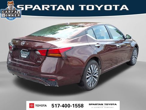 Used 2025 Nissan Altima 2.5 SV AWD/4WD image 7