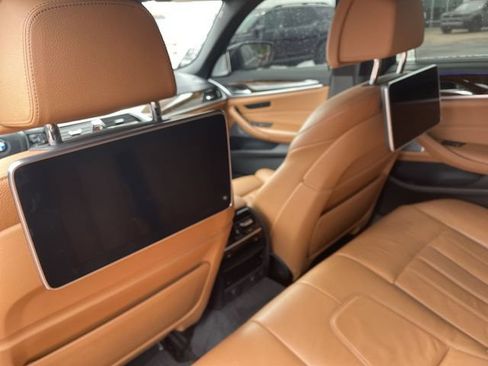 Used 2017 BMW 540i xDrive AWD/4WD image 18