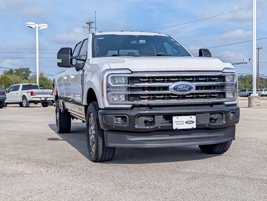 Certified 2025 Ford F350 King Ranch w/ FX4 Off-Road Package AWD/4WD image 1