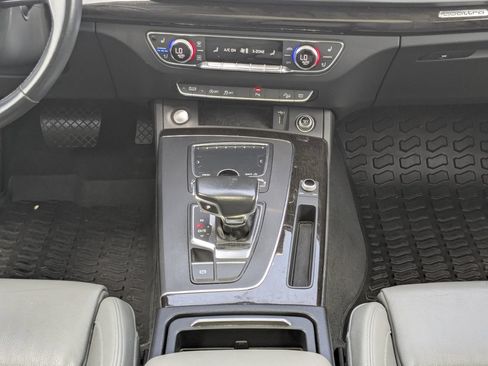Used 2018 Audi Q5 2.0T Premium Plus w/ Premium Plus Package AWD/4WD image 21