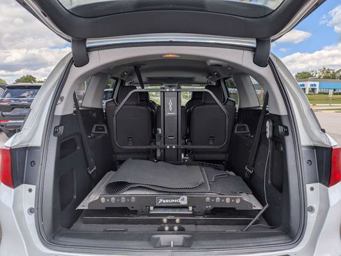 Used 2020 Honda Odyssey EX-L image 32