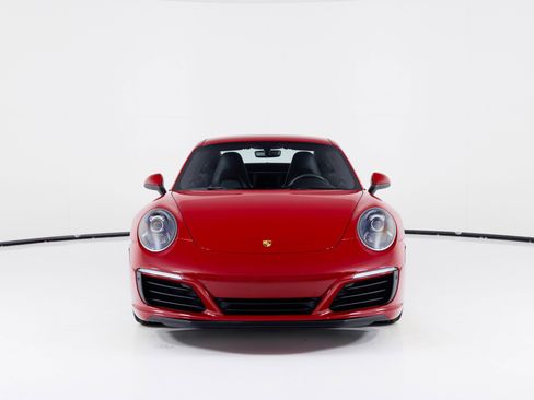 Used 2019 Porsche 911 Carrera image 8