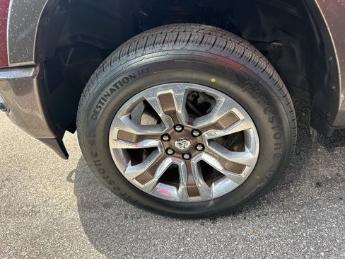 Used 2019 RAM 1500 Limited AWD/4WD image 7