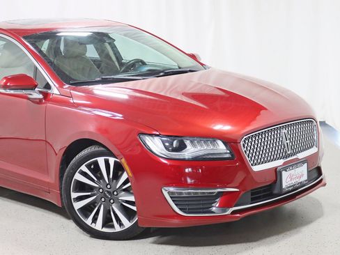 Used 2019 Lincoln MKZ Reserve image 2