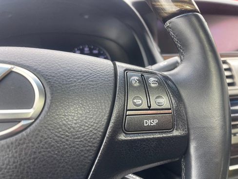 Used 2015 Lexus LS 460 AWD w/ Comfort Package image 25