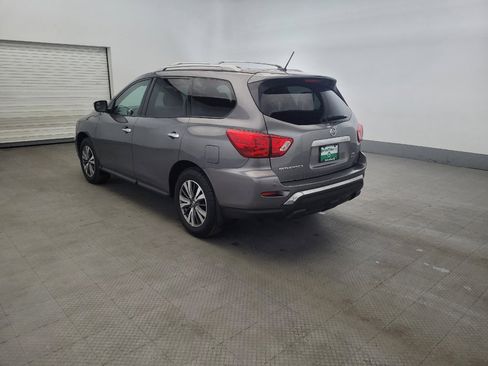 Used 2017 Nissan Pathfinder SV w/ SV Cold Weather Package AWD/4WD image 5