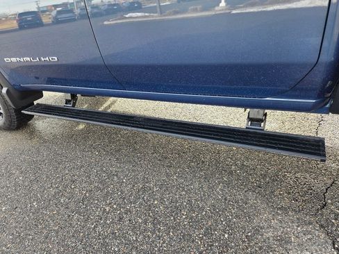 New 2026 GMC Sierra 3500 Denali Ultimate image 15