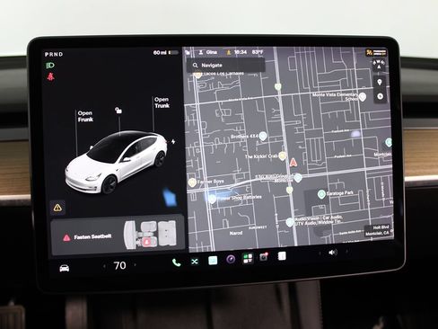 Used 2021 Tesla Model 3 Standard Range Plus RWD image 12