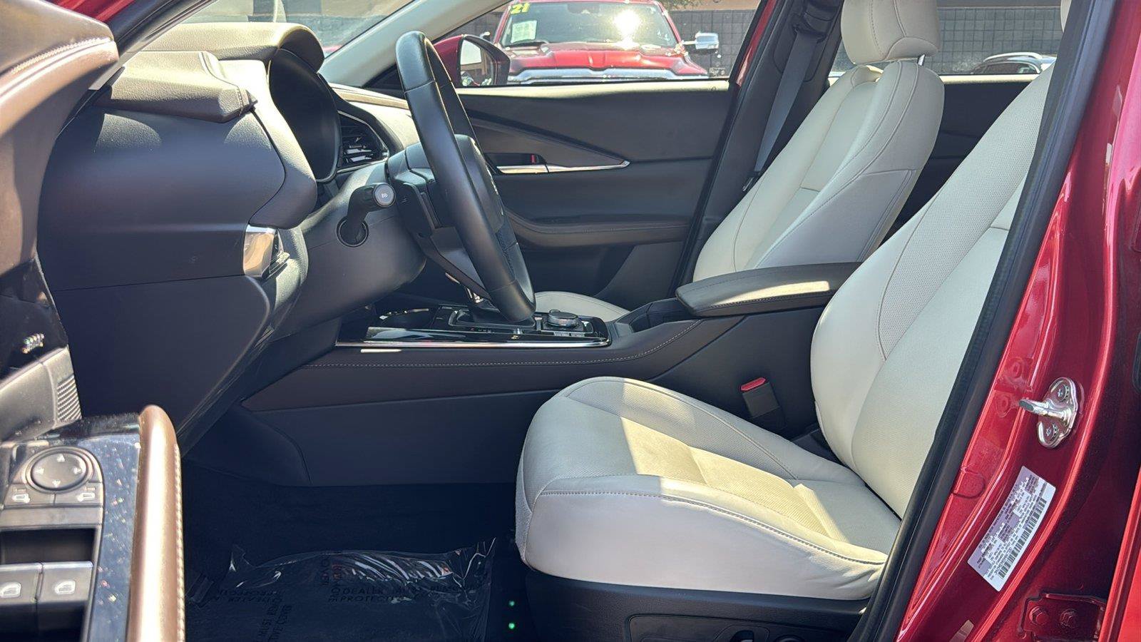 Certified 2025 MAZDA CX-30 AWD 2.5 S w/ Premium Package image 23