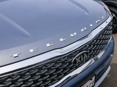 Used 2021 Kia Telluride LX FWD image 4