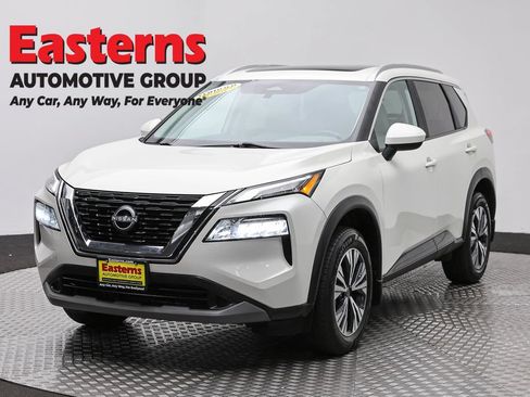 Used 2023 Nissan Rogue SV w/ SV Premium B Package AWD/4WD image 1