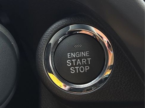 New 2025 Subaru Crosstrek 2.5i Limited image 17