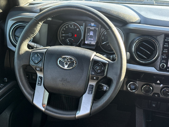 Used 2023 Toyota Tacoma TRD Off-Road AWD/4WD image 13