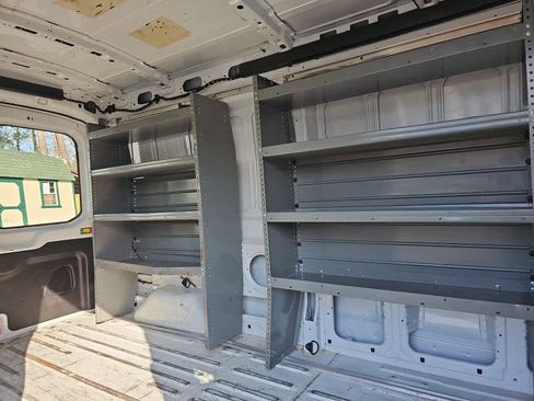 Used 2019 Ford Transit 250 148 Medium Roof image 27