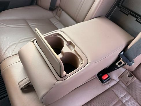 Used 2023 Lexus ES 300h w/ Accessory Package (Z1) FWD image 30