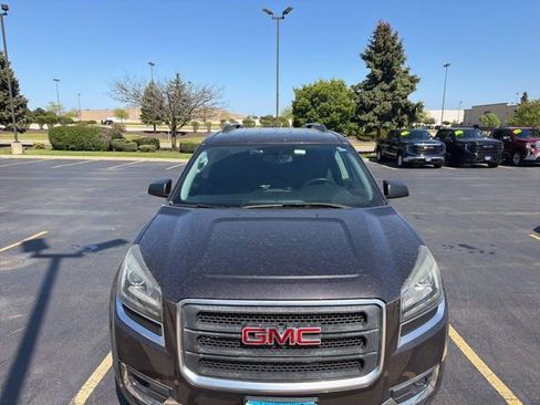 Used 2015 GMC Acadia SLE FWD image 1