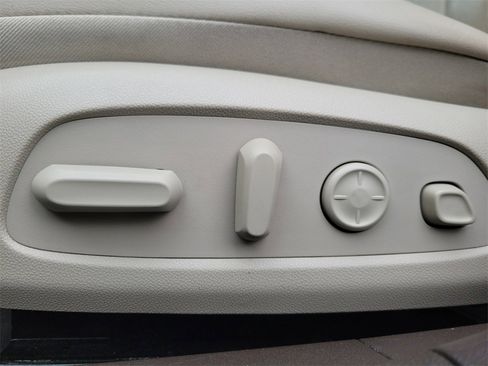 Used 2019 Buick LaCrosse Premium w/ Driver Confidence Package II image 15