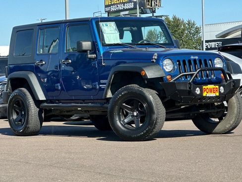 Used 2010 Jeep Wrangler Unlimited Sport w/ Trailer Tow Group AWD/4WD image 2