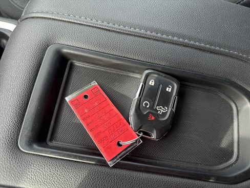 Used 2020 Chevrolet Silverado 1500 RST w/ Rally Edition image 31