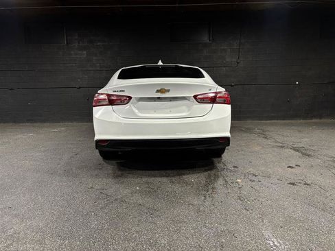 Used 2021 Chevrolet Malibu LT image 4