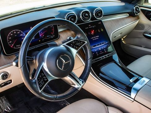 Used 2022 Mercedes-Benz C 300 4MATIC Sedan image 15