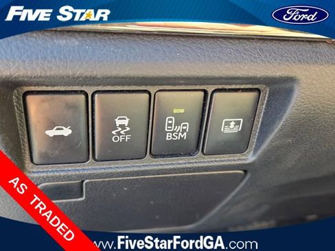 Used 2015 Toyota Avalon Limited FWD image 26